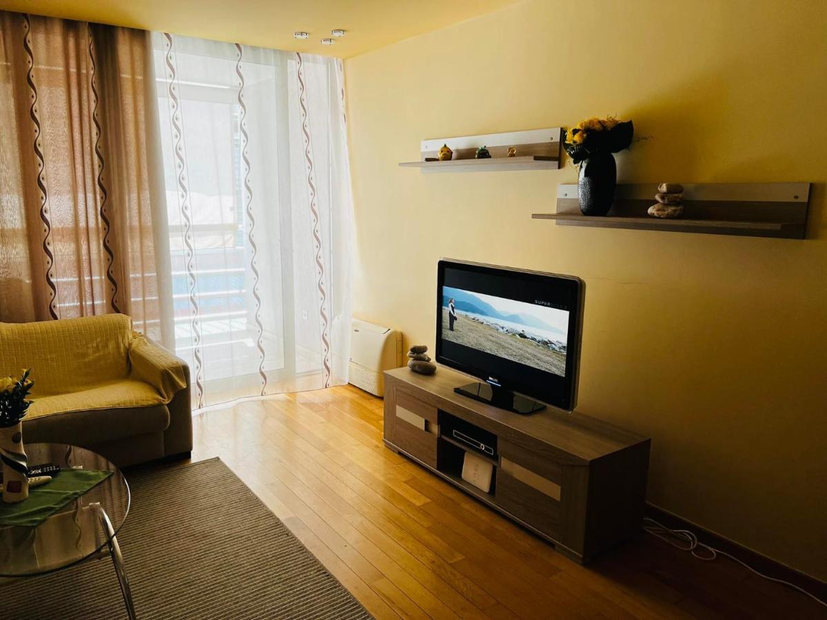 'M&M' Two Bedroom Apartment In Center Of Budva Exteriör bild